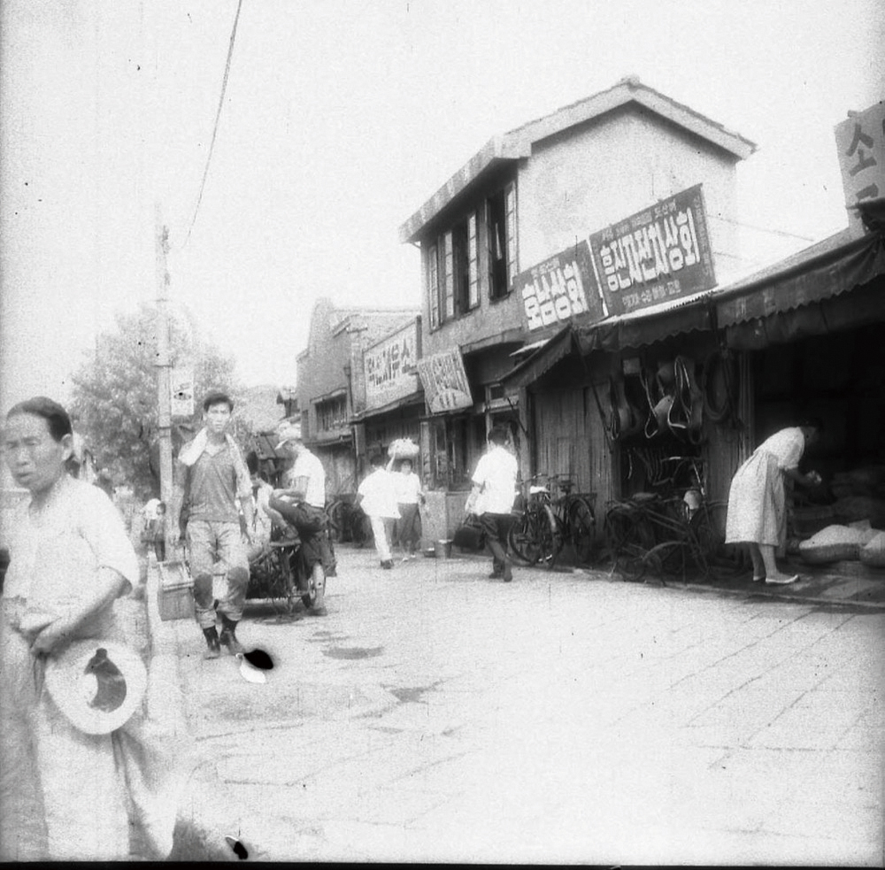 1967, 서울시내다양한벽면이용간판들